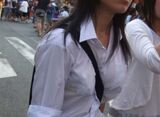 - [Summer clothes JK town shooting image] Immature breasts that bulge slightly are irresistible! Clothed image of a high school girl in summer clothes that makes you squirm involuntarily
