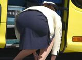 - [Bus guide erotic image] Tight skirt is snappy! !! Bus guide's ass that unconsciously sprinkles eros www