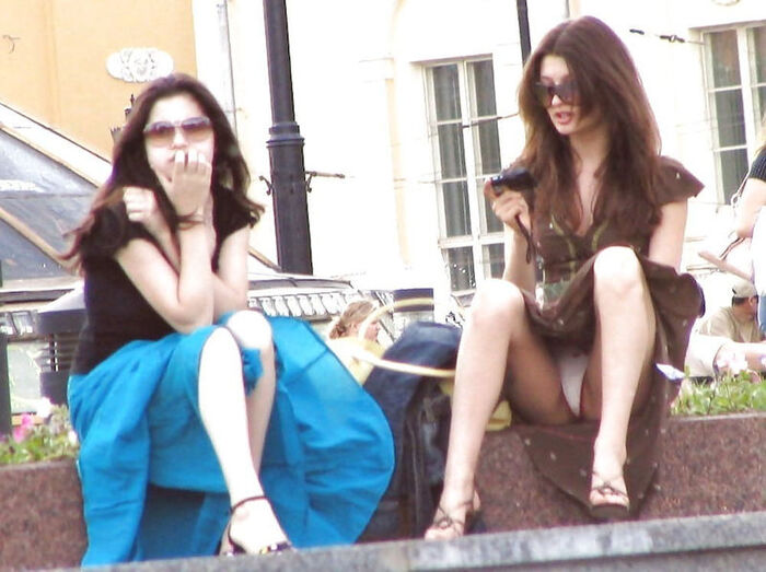 Summary of panchira images taken by foreign women in the city 7th image