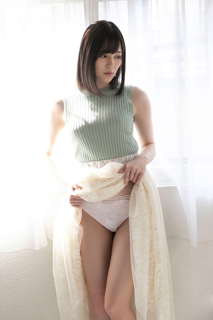 [Remu Suzumori 7] Hair nude image of a slender fair-skinned beauty with an erotic F cup wonderful breasts in a transparent look 3th image