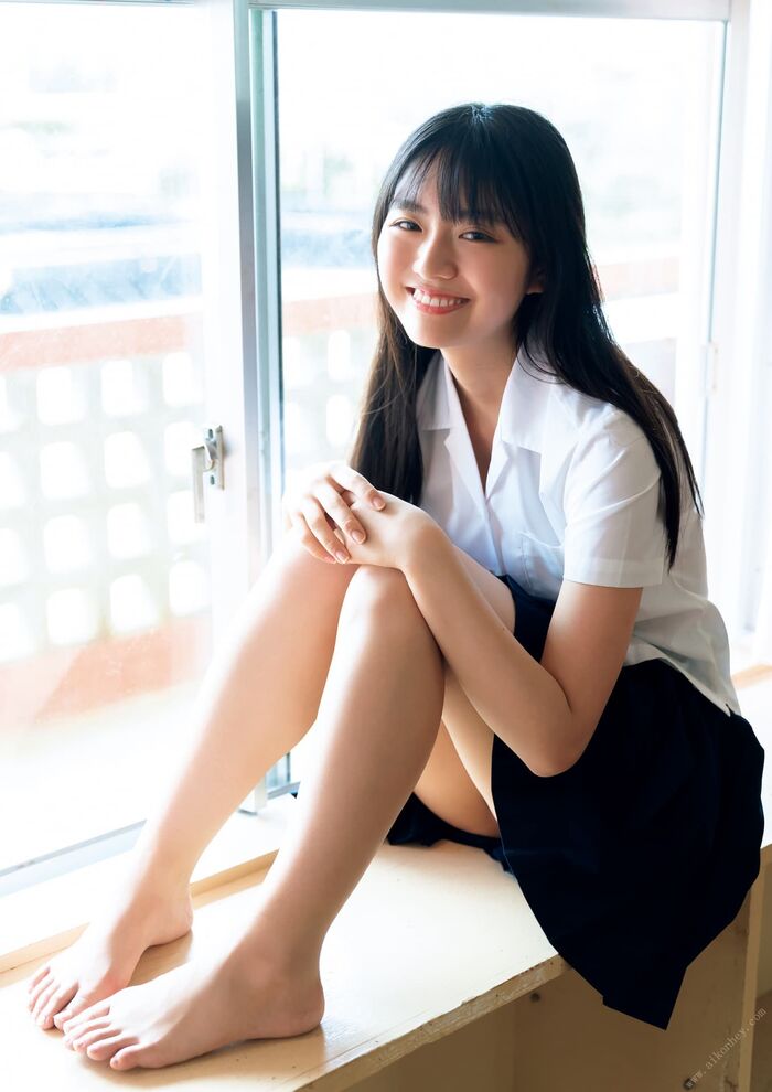 [Luna Toyoda 2] A photo collection image of the bewitching 19-year-old JD who is currently 19 years old with an erotic E-cup superb body that won the Miss Maga 2019 Grand Prix 14th image