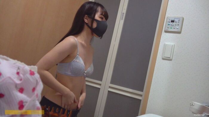 [eros1164 dressing room voyeur] A beautiful young girl who is using a private lodging where her A-cup small breasts and small nipples are taken in the dressing room 5th image
