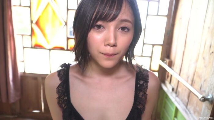 [Remu Suzumori 4] Image video 2 where erotic nipples and fair-skinned F cups that can be seen from Sukesuke's costume enjoy an erotic wonderful limb body 8th image
