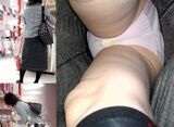 【シミパン逆さ撮りエロ画像】あれれれ？マンコの締りが緩いのかなwwwwパンティーにシミを作っちゃったお姉さんwww