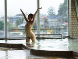 Erotic images of hot spring women's indoor public baths