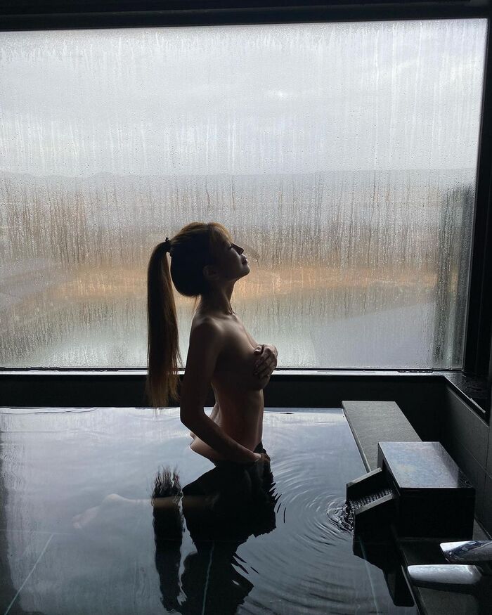 Insta curse to expose to bathing for follower earning wwww 8th image