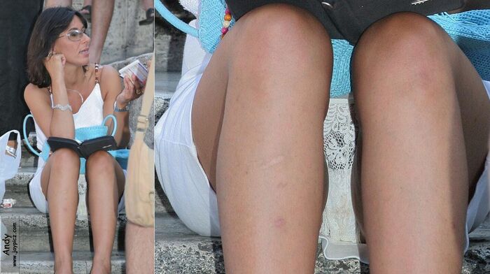 Wouldn't you be excited if you found a stain on the pants of a foreigner www white man? www 14th image