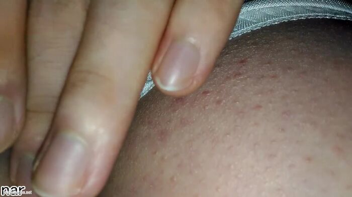 [EROS692 Train Chikan] A video of JK's fierce expression rolling up an excellent skirt and touching a white P with a napkin 22th image