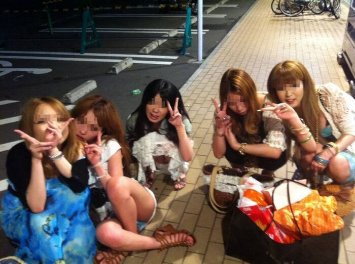 - Full of chest chillers and panchira gaps! It's really fun to take a group snapshot of Ria Mitsuru wwwww 2th image