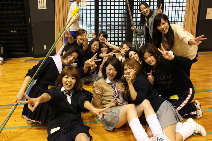 - Full of chest chillers and panchira gaps! It's really fun to take a group snapshot of Ria Mitsuru wwwww 6th image
