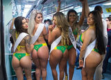 A collection of images of a beautiful buttocks contest where foreign women who are proud of their buttocks gather