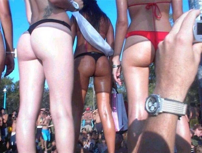 A collection of images of a beautiful buttocks contest where foreign women who are proud of their buttocks gather 24th image