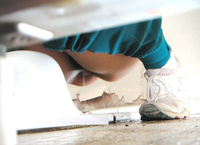 The image of an amateur girl secretly taken in a public toilet is too dangerous! 16th image
