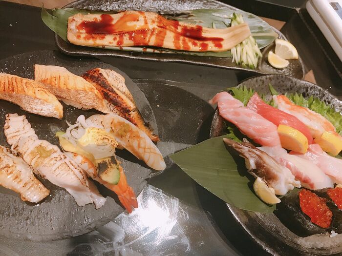 【Image】Sex worker: 'Wait a minute, a customer started holding sushi at a love hotel.' 3th image