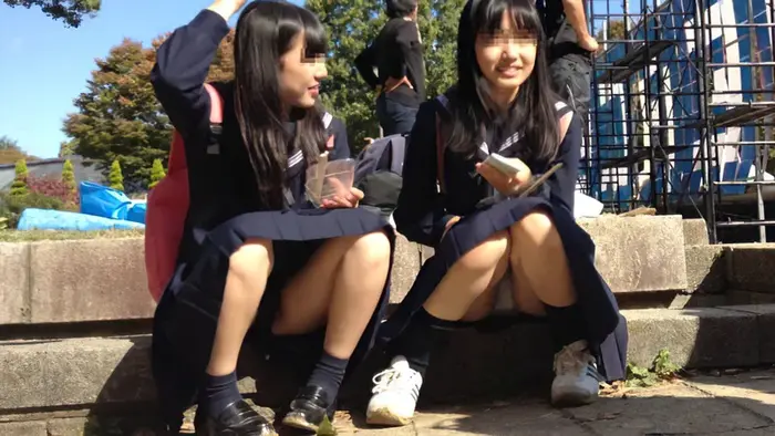 67 JK raw panchira images ~ Raw foot high school girl god angle voyeur collection 24th image