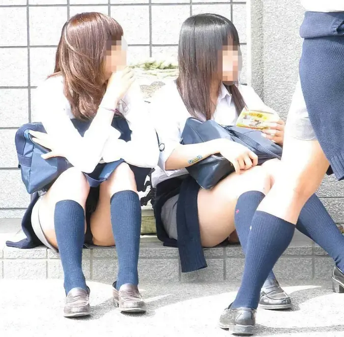 67 JK raw panchira images ~ Raw foot high school girl god angle voyeur collection 26th image