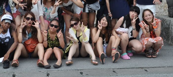 If you look at the group photo, you should be the only one who looks for a girl with panchira in the front row 3th image