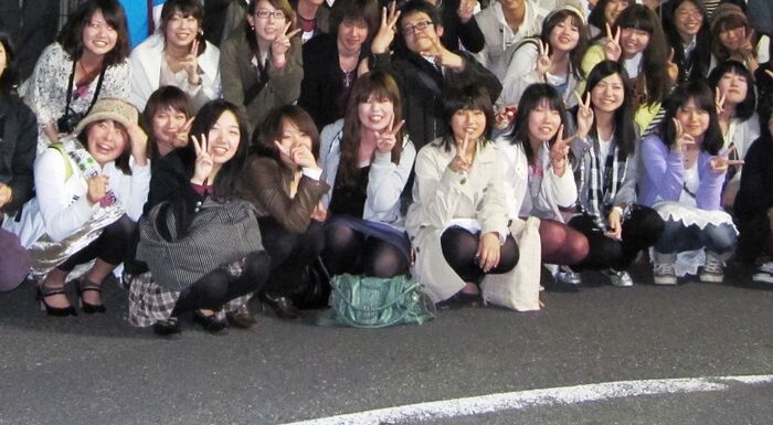 If you look at the group photo, you should be the only one who looks for a girl with panchira in the front row 5th image