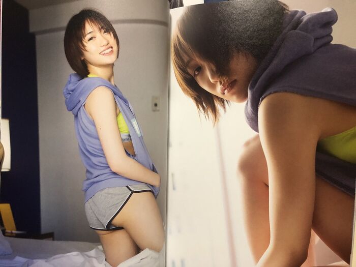 [Image] Maria Makino-chan, why does she bite her swimsuit into the crack so much that her buttocks are exposed? 31th image