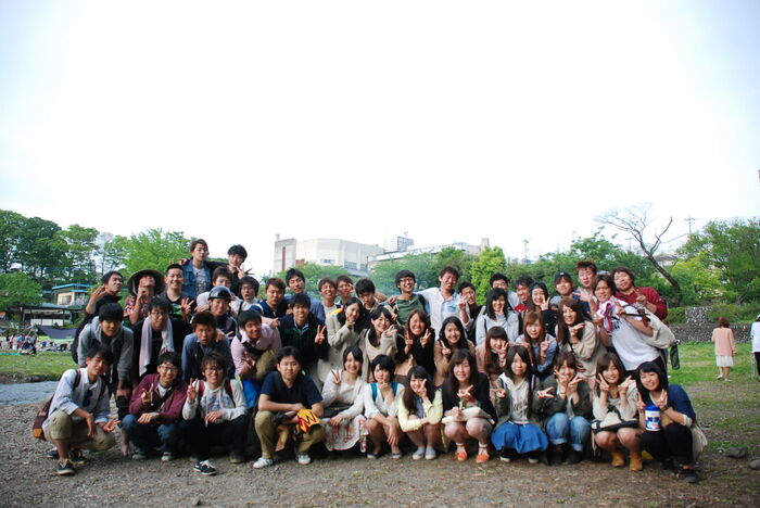 It's easy to think of a group photo as the arrival of a panchira chance 10th image