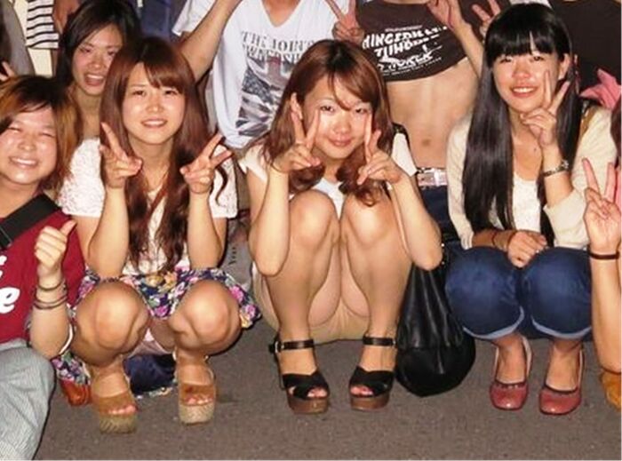 This is a panchira group photo collected by Wai, the camera clerk 6th image