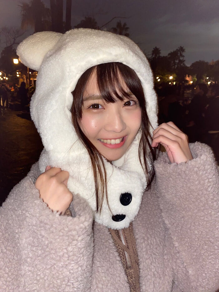 [With image] Insanely incompetent OL is discovered wwww 7th image