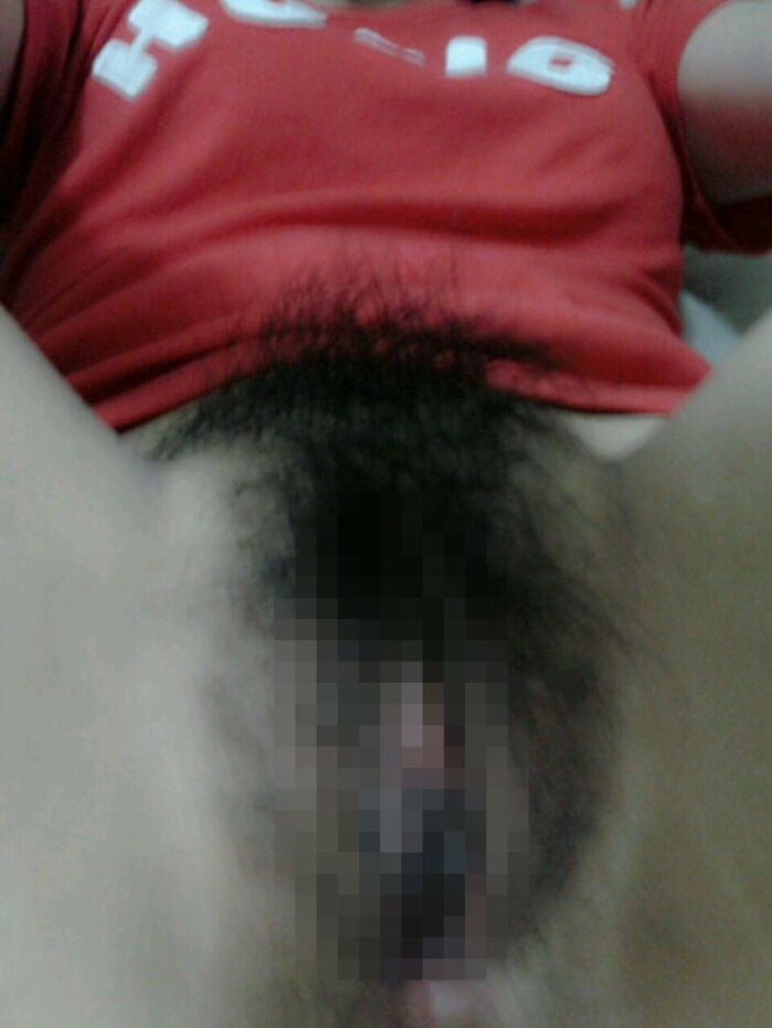 Taiwanese amateur selfies and gonzo erotic images 31th image