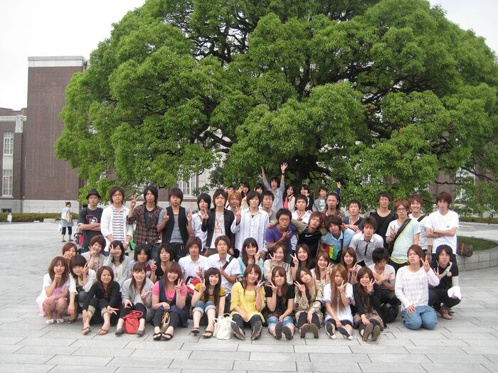 【 Collective panchira 】 The panchira taken by sending telekinesis to the girls in the front row is here wwww [ With zoom ] 7th image