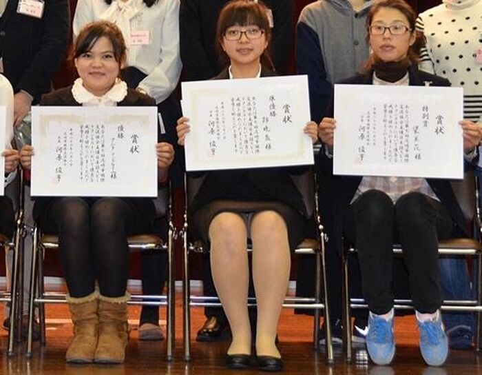 What's the matter ~ w The fun group photo is becoming a panchira group photo ~ wwww 8th image