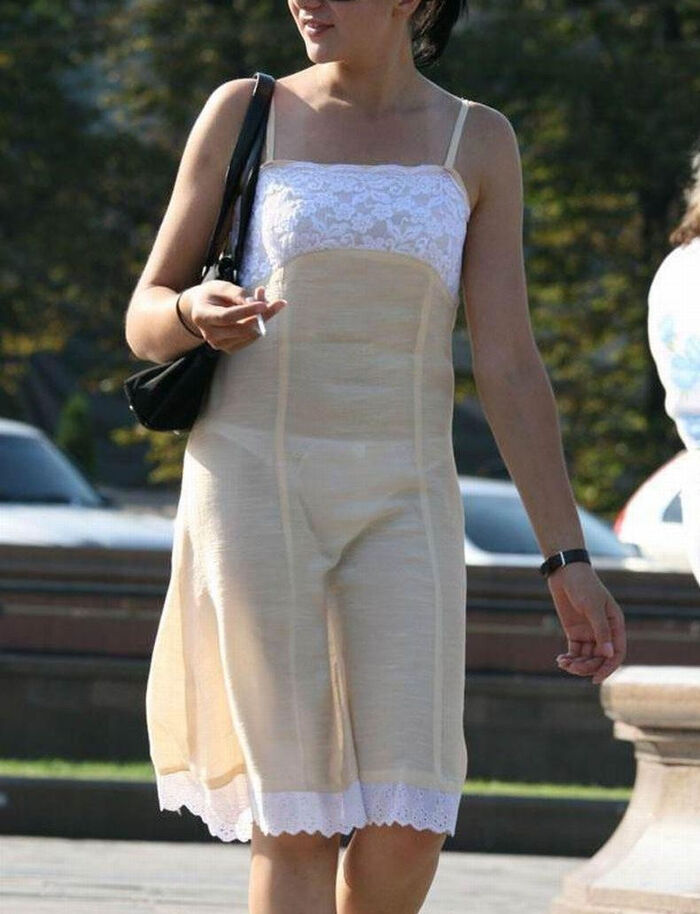 [Image] Sheer fashion is popular in Russia [Yes] 15th image