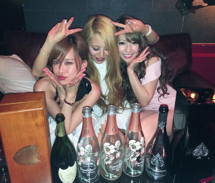 The hostess's panchira strikes ~~~ww 7th image