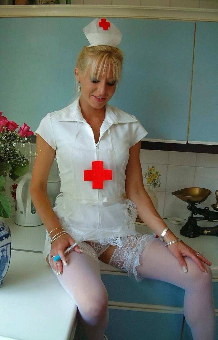 Sexy nurses overseas! Foreign Nurse Cosplay Erotic Images 24th image