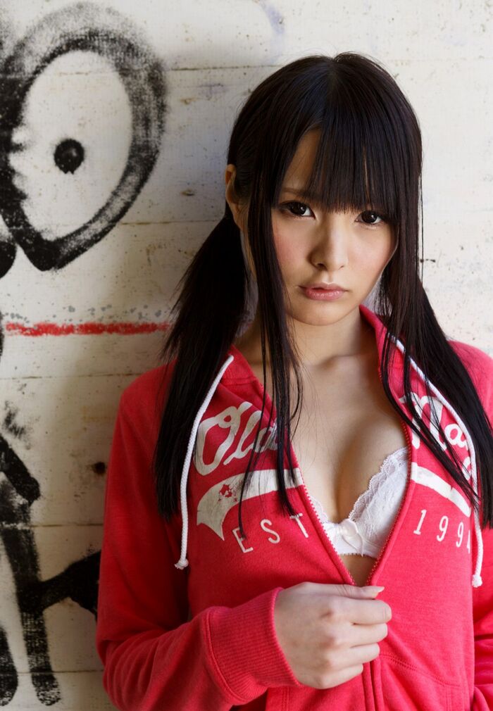 Erotic image of a black-haired beauty who transforms a beauty into a neat beautiful girl 21th image