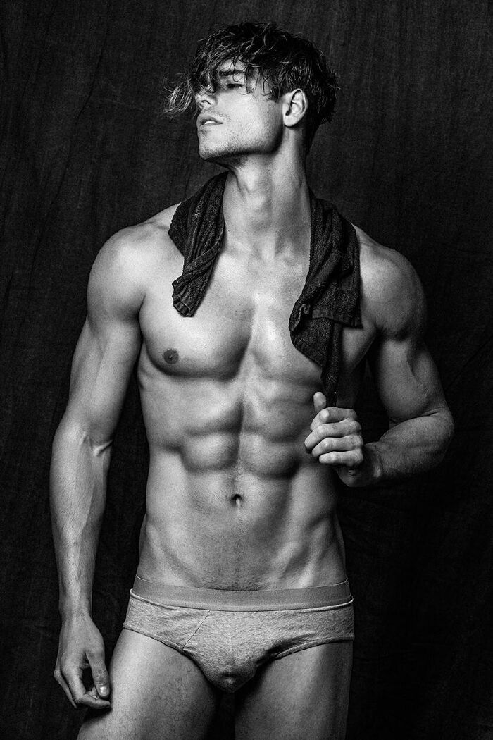 Erotic images of male foreigners who want to be embraced by handsome men in Europe and the United States 14th image