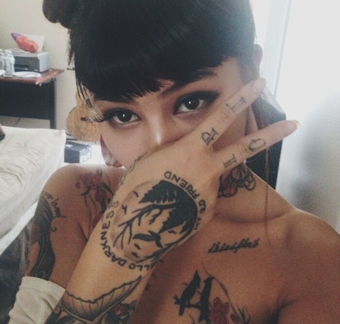 Erotic images of foreign beauties with tattoos and tattoos on nude bodies 28th image