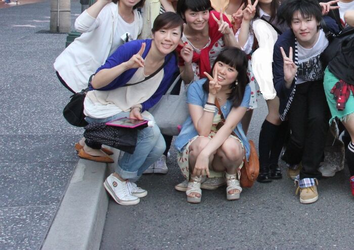 [Group photo panchira] Front row girls will do panchira ~ ~ [Mochi zoom available] 6th image