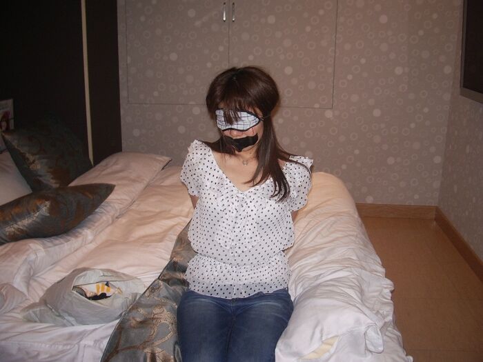 Leave blindfolded! Erotic images that you don't notice even if you are photographed 2th image