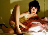 Speaking of sexy erotic images, foreigners in their underwear