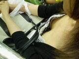 On the train, erotic images of chest chillers rather than panchira (* There is a voyeur scene)