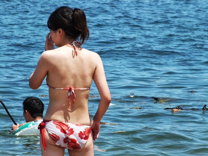 This summer's review. I tried to collect erotic amateur images at sea 4th image