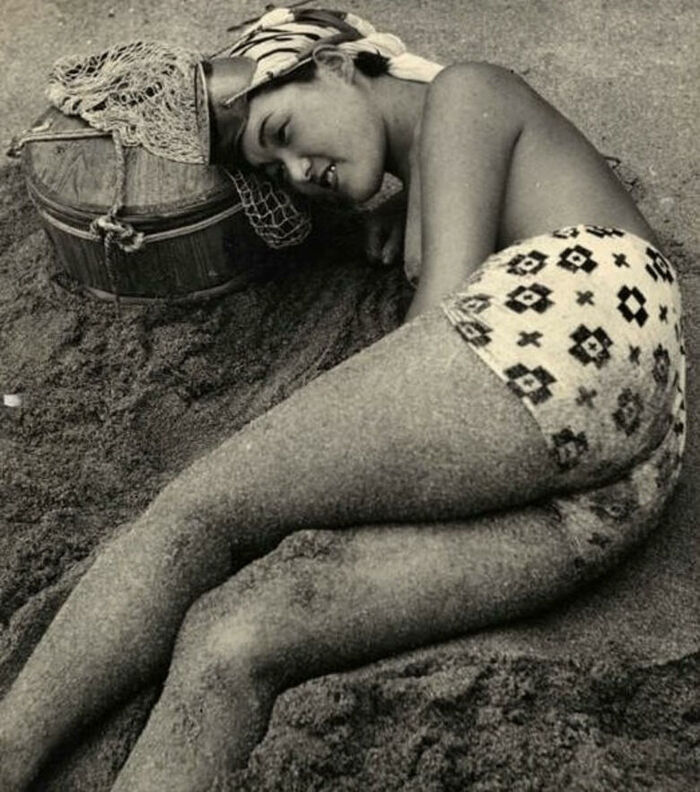 48 bare-diving erotic images of Mr./Ms. with topless half-naked pants sexy 24th image