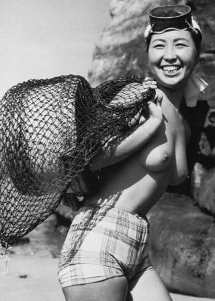 48 bare-diving erotic images of Mr./Ms. with topless half-naked pants sexy 8th image