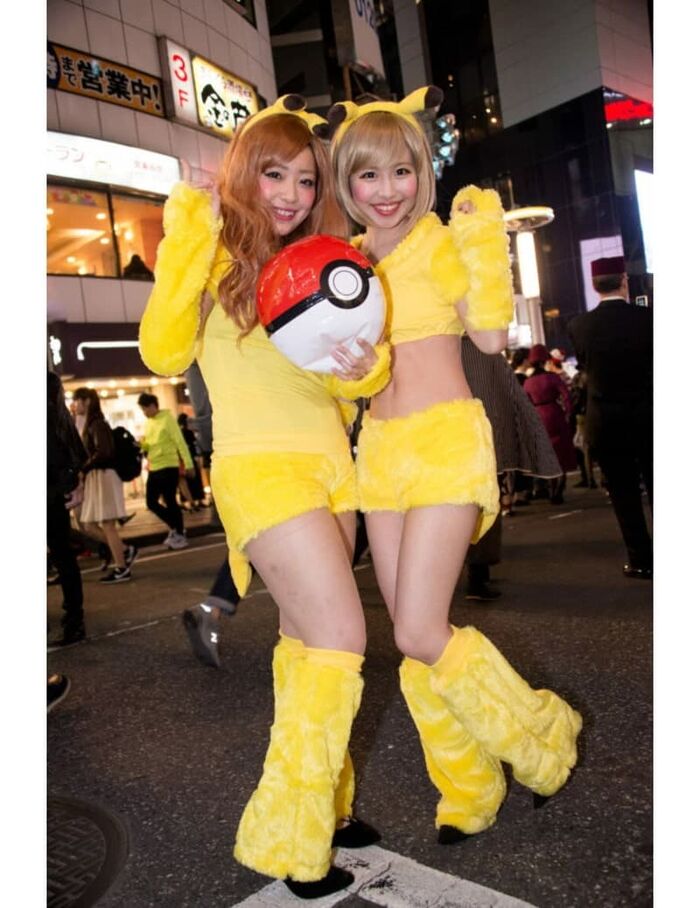 [Erotic image] Erotic layer running through Halloween naked is too dangerous www 23th image