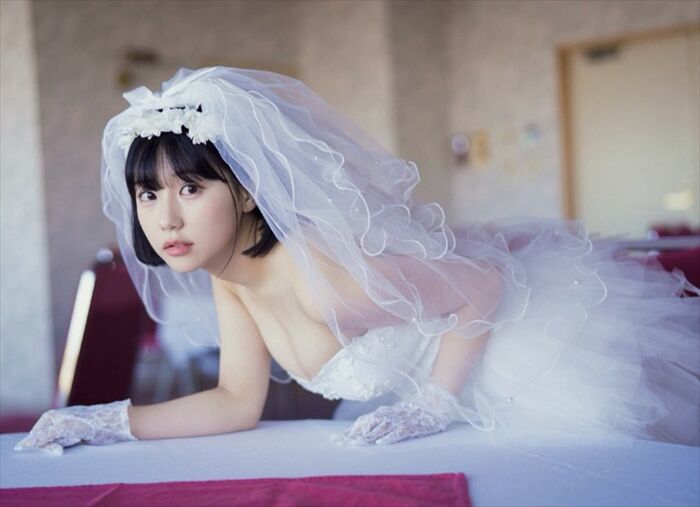 Summary of Miku Tanaka's erotic images. Photo book swimsuit and huge hami areola nipple 39th image