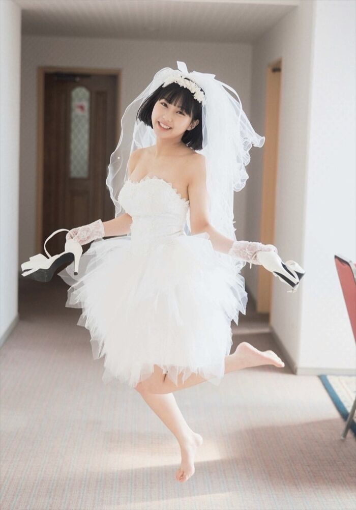 Summary of Miku Tanaka's erotic images. Photo book swimsuit and huge hami areola nipple 40th image