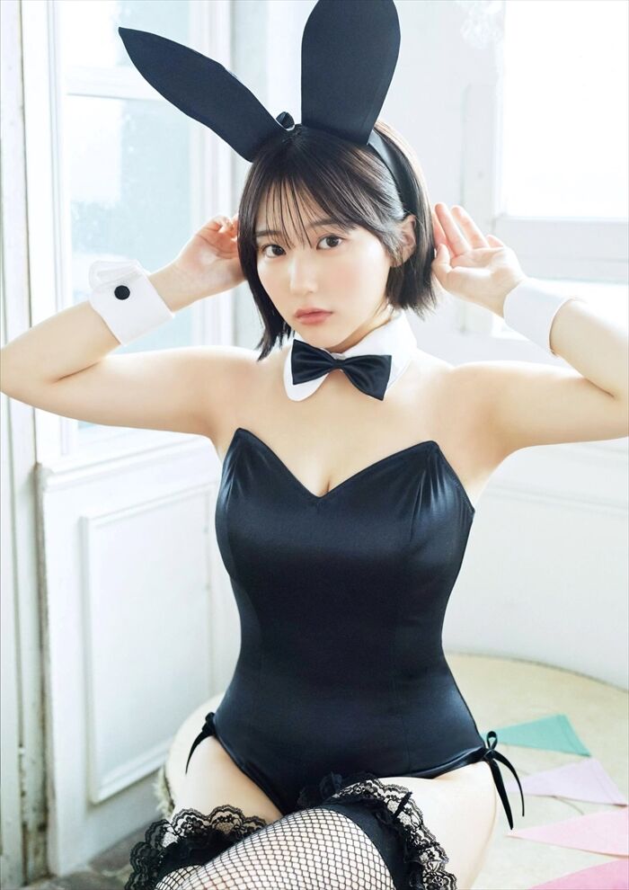 Summary of Miku Tanaka's erotic images. Photo book swimsuit and huge hami areola nipple 5th image