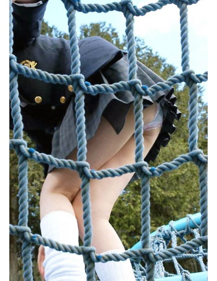 - You can see the pants! Bending forward JK's miniskirt panchira erotic gazo 20th image
