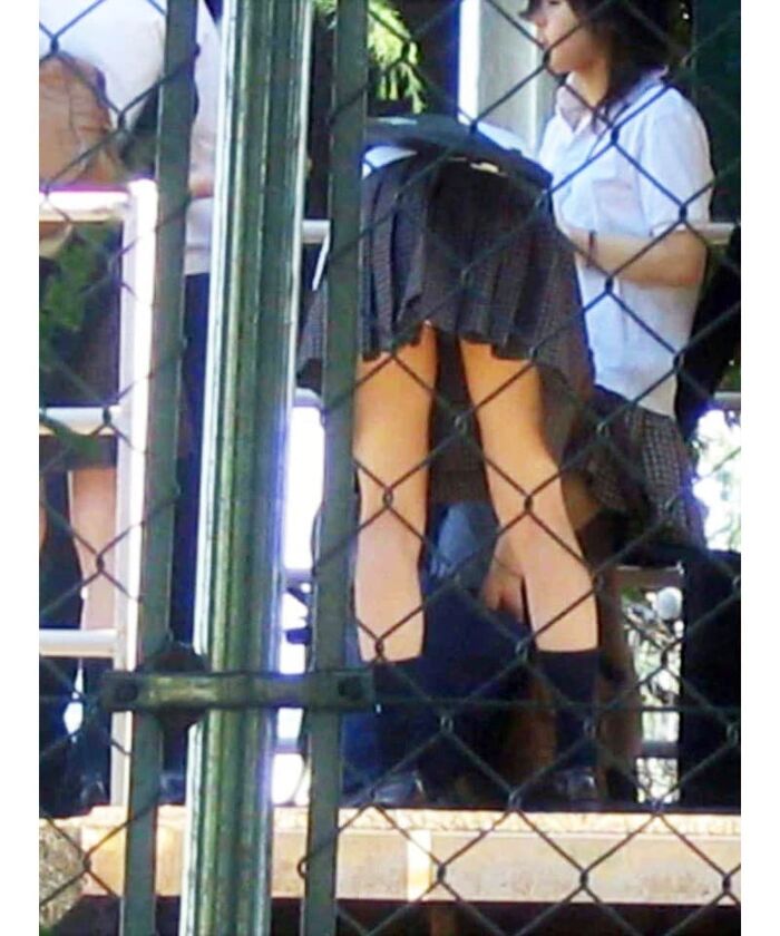- You can see the pants! Bending forward JK's miniskirt panchira erotic gazo 28th image