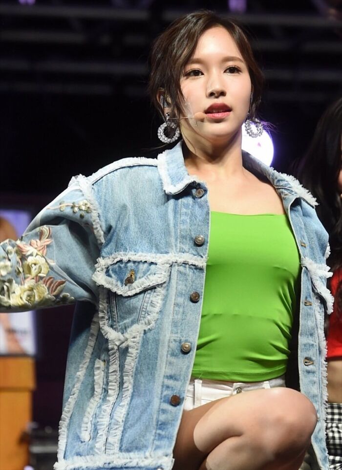 TWICE Mina's nipple pochi treasure cap over 120 erotic images that come out! 52th image