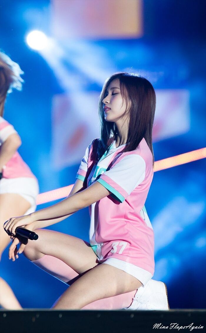 TWICE Mina's nipple pochi treasure cap over 120 erotic images that come out! 61th image